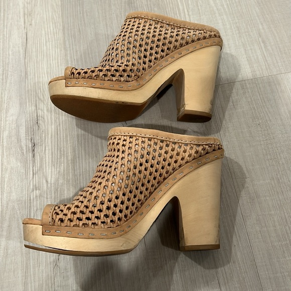 Dolce Vita open toe slip on shoes size 6 - Picture 5 of 6